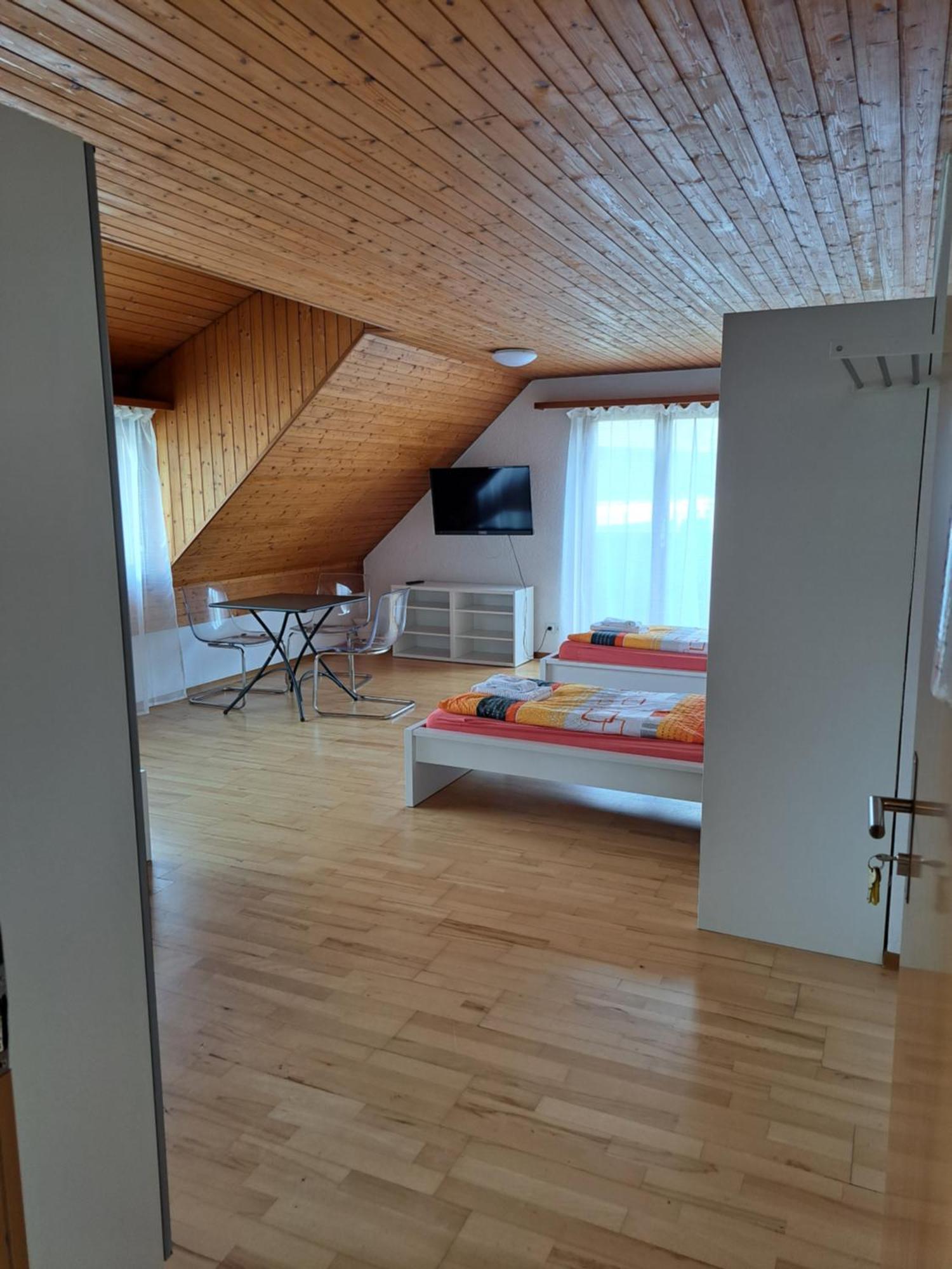 Good Bed Aarwangen 아파트 외부 사진