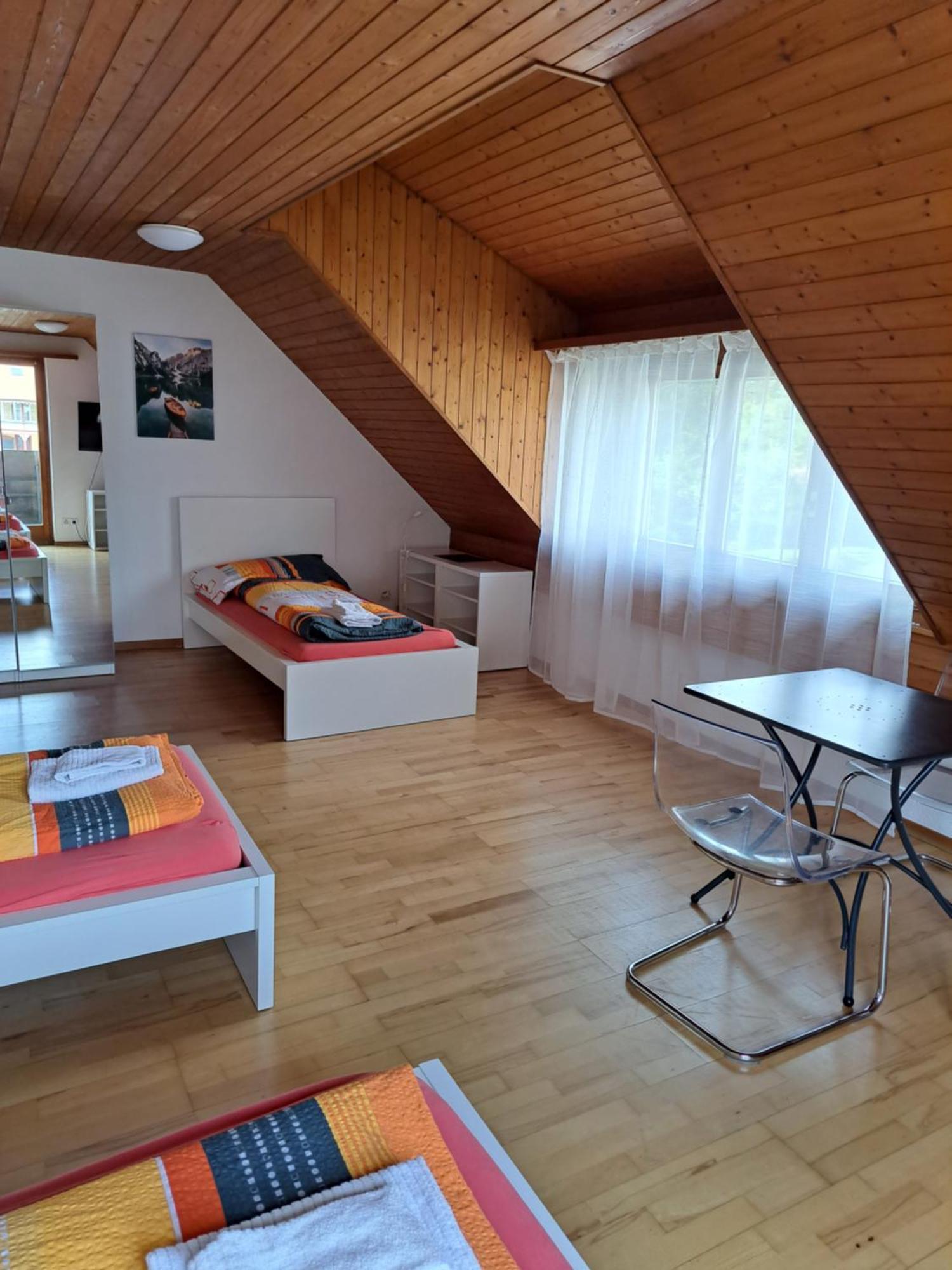 Good Bed Aarwangen 아파트 외부 사진